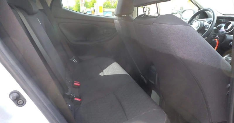 Toyota Yaris cena 93900 przebieg: 15233, rok produkcji 2022 z Książ Wielkopolski małe 172